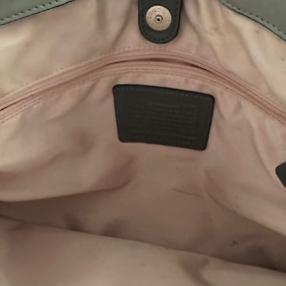 Coach ‘Ashley Spectator’ Gray Leather Shoulder Bag with Black Accents - Picture 3 of 5